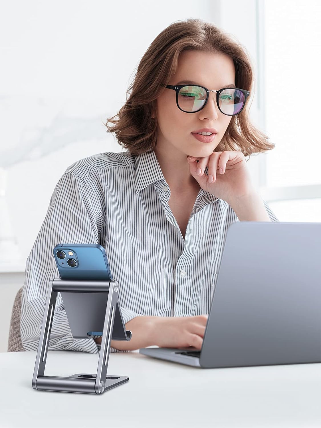 UGREEN Foldable Stand Smartphone Stand /LP263-80708