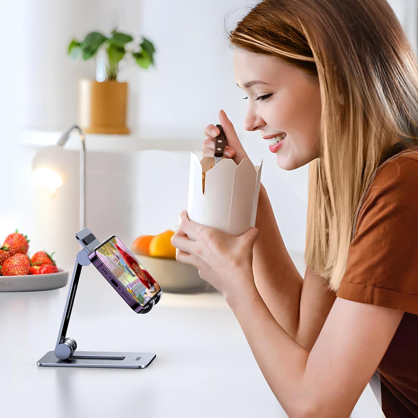 UGREEN Foldable Multi-Angle Phone Stand / 15608