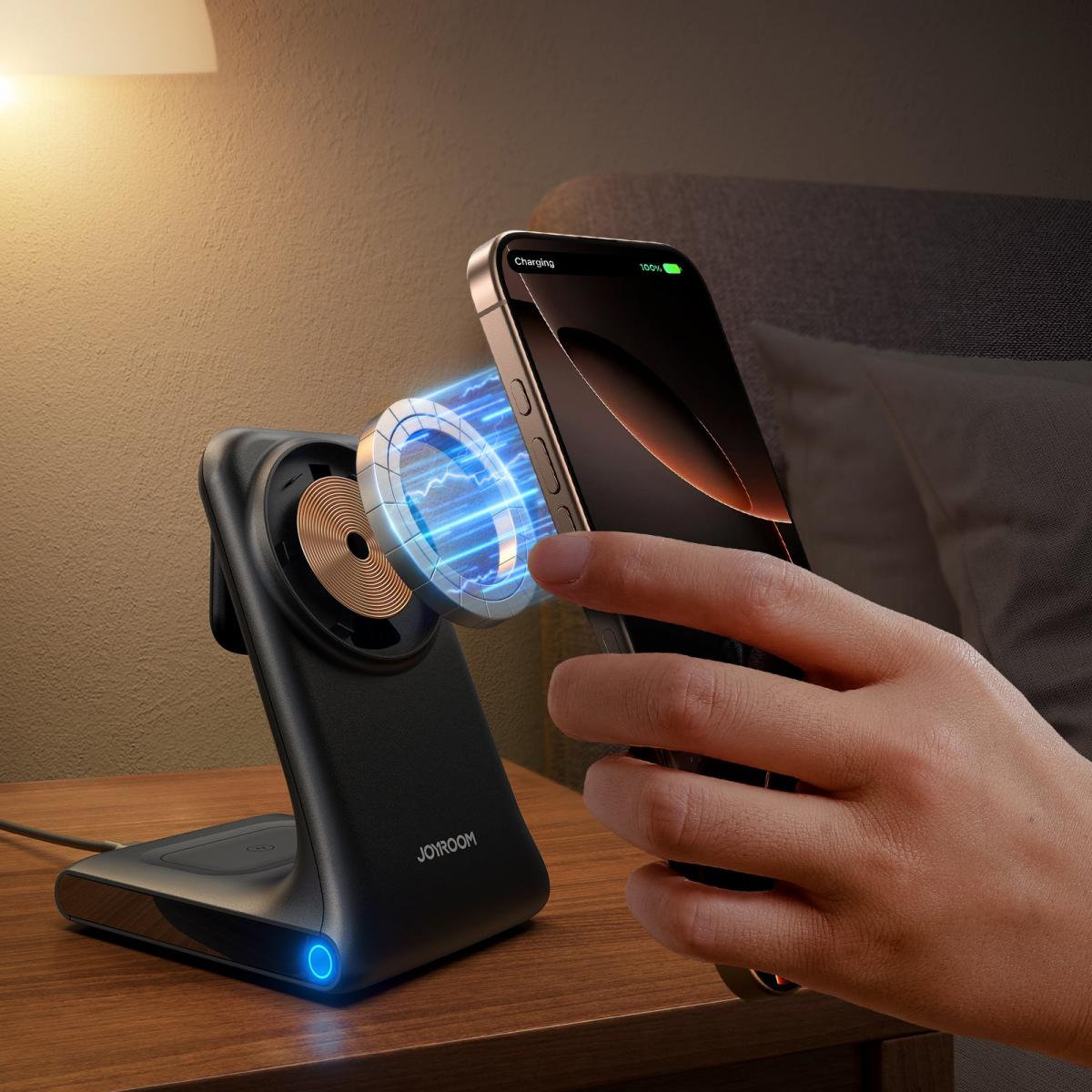 محطة شحن لاسلكية 3 في 1 من جوي روم /JR-W15